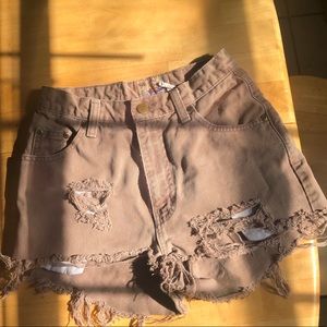 distressed high waisted denim shorts